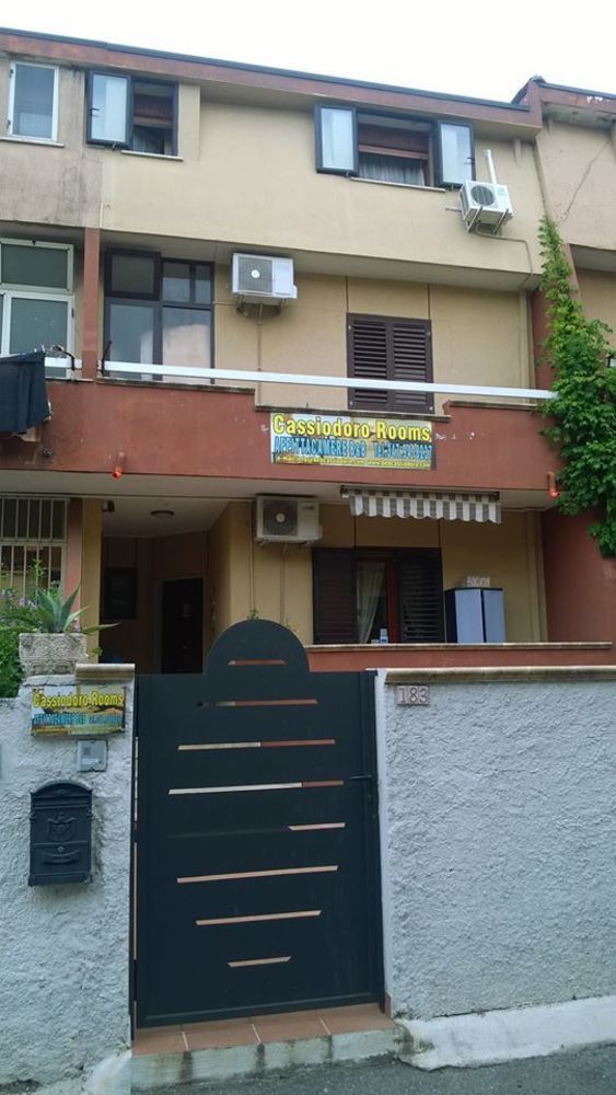 Cassiodoro Rooms Affittacamere Catanzaro Eksteriør billede
