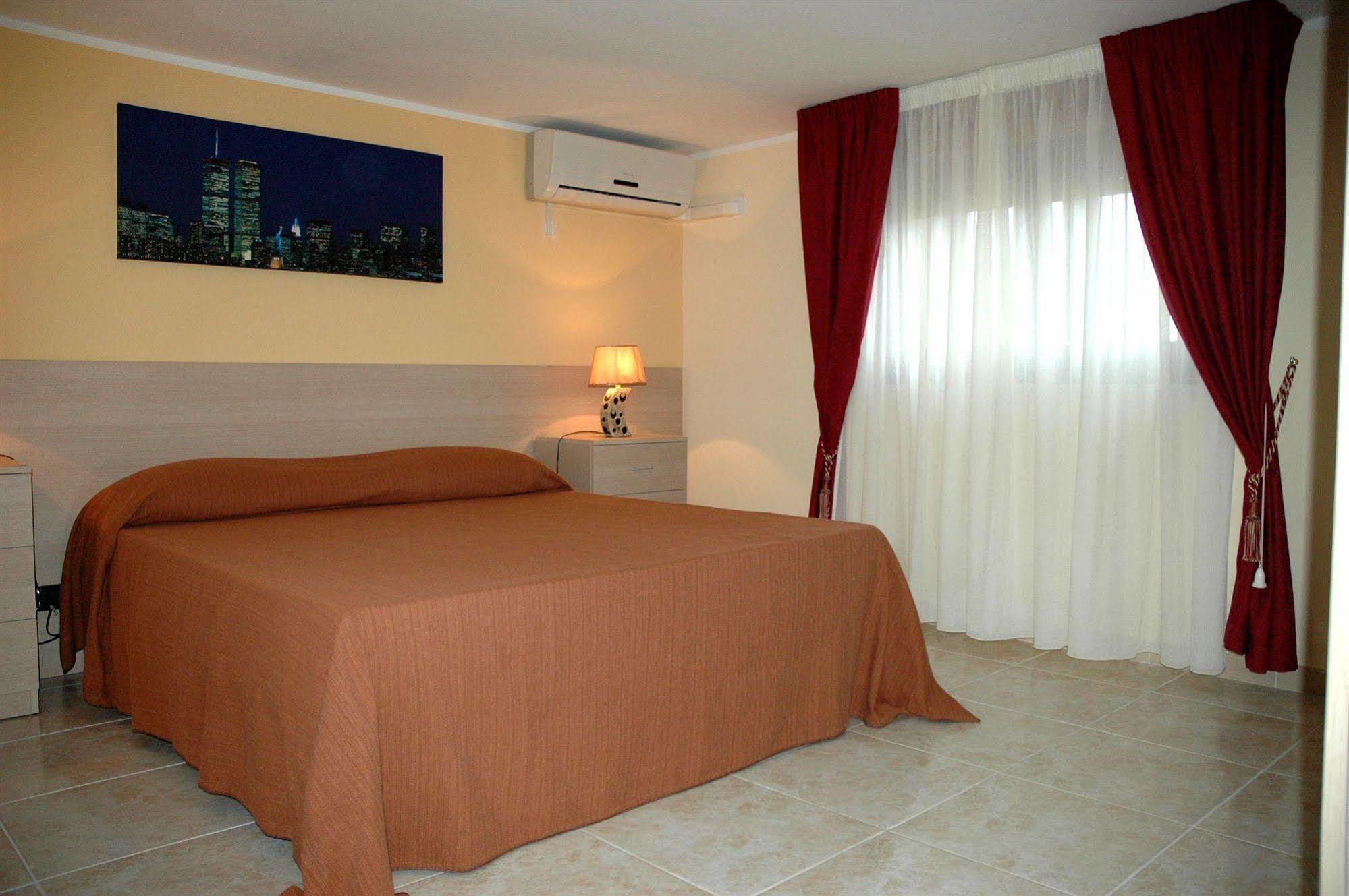 Cassiodoro Rooms Affittacamere Catanzaro Eksteriør billede